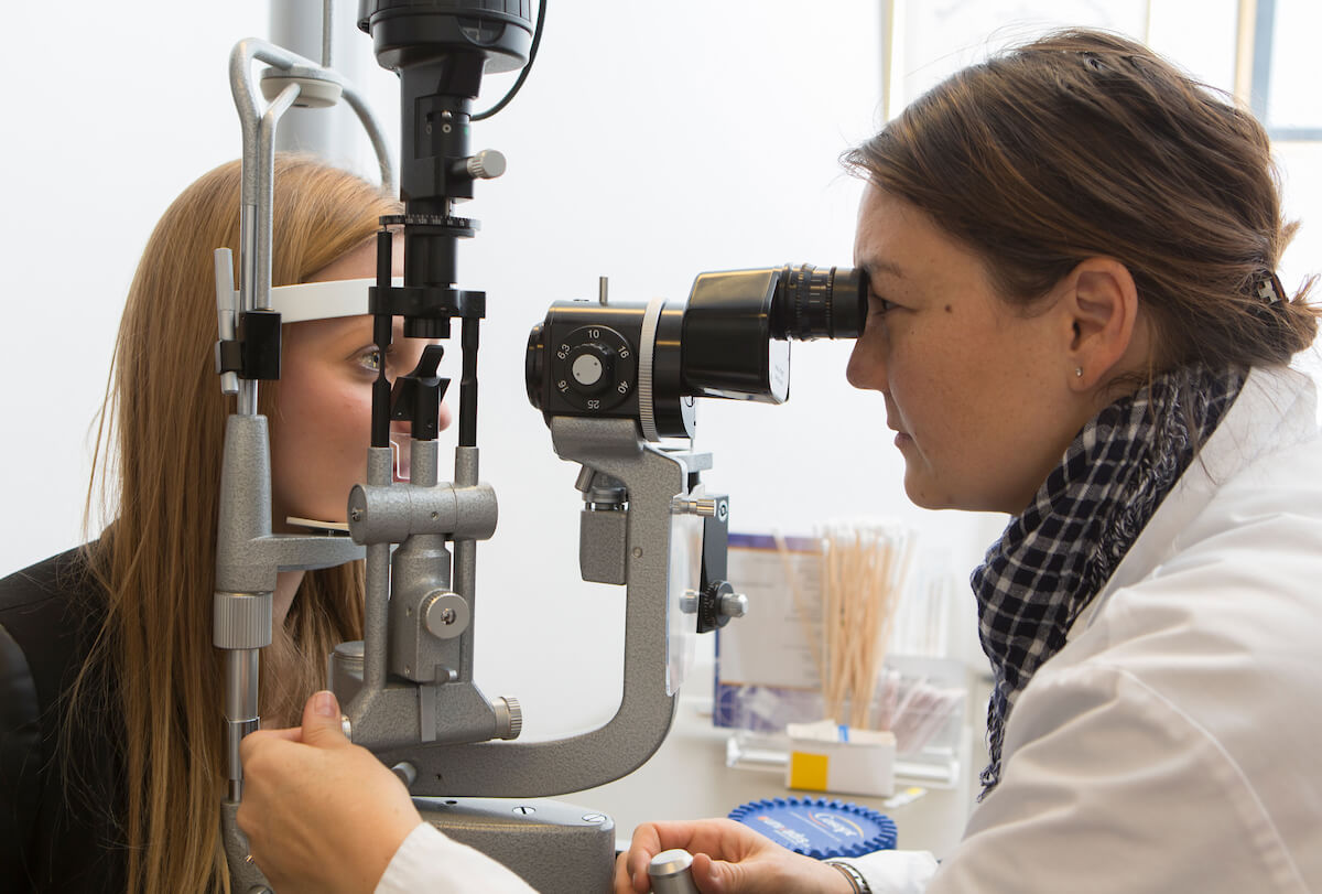 montchoisi ophthalmology exam