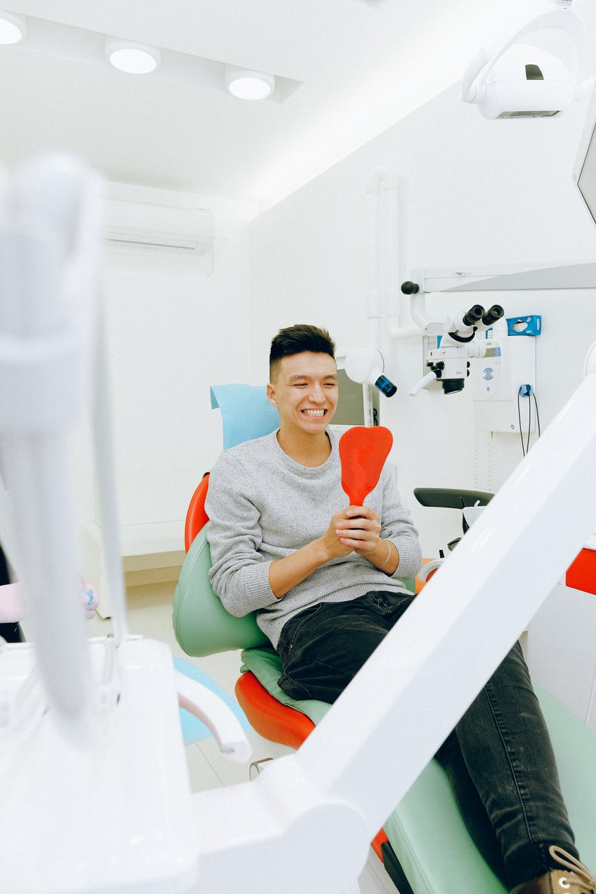 Oral Surgery: How to Choose a Clinic