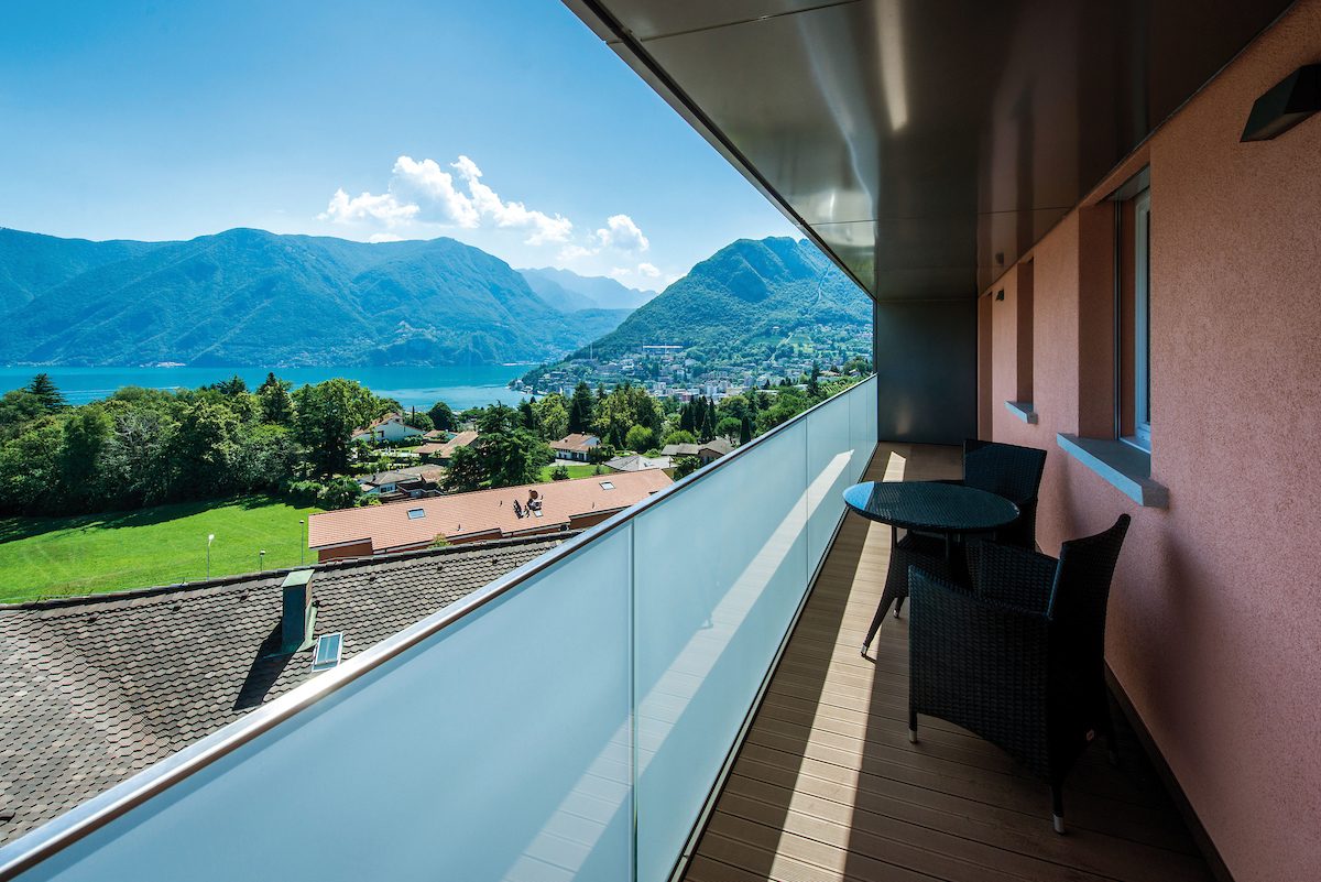 santanna terrace lake view